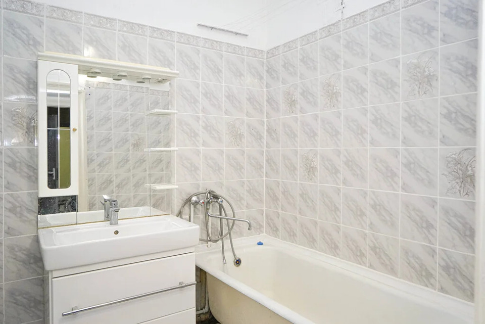 Продается 2-комнатная квартира, площадью 65.00 кв.м. Москва, площадь Измайловская, дом 9к1