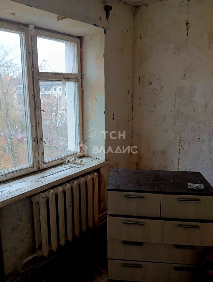 Продается 2-комнатная квартира, площадью 44.00 кв.м. Московская область, Лосино-Петровский городской округ, поселок Свердловский, улица Набережная, дом 4а