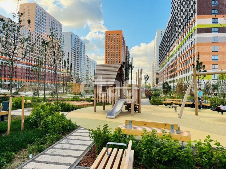 Продается 1-комнатная квартира, площадью 19.00 кв.м. Москва, улица Люблинская