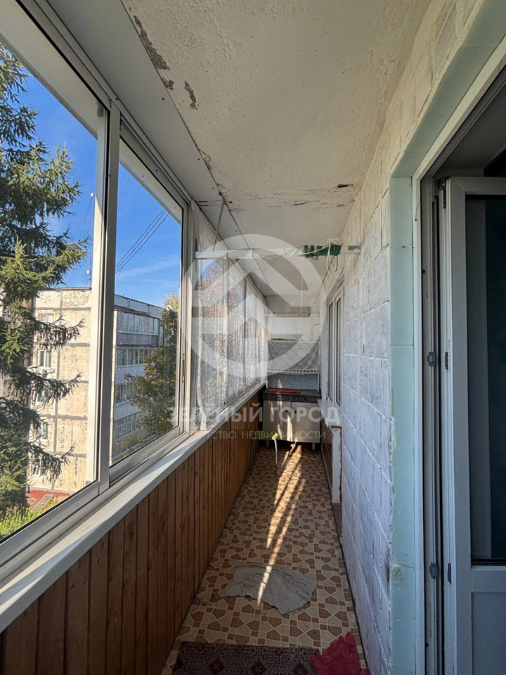 Продается 2-комнатная квартира, площадью 56.00 кв.м. Московская область, Клин городской округ, город Клин, улица Центральная, дом 1