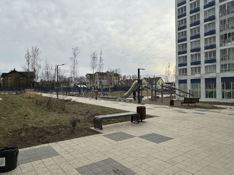 Продается 1-комнатная квартира, площадью 18.00 кв.м. Москва, улица Ермакова Роща