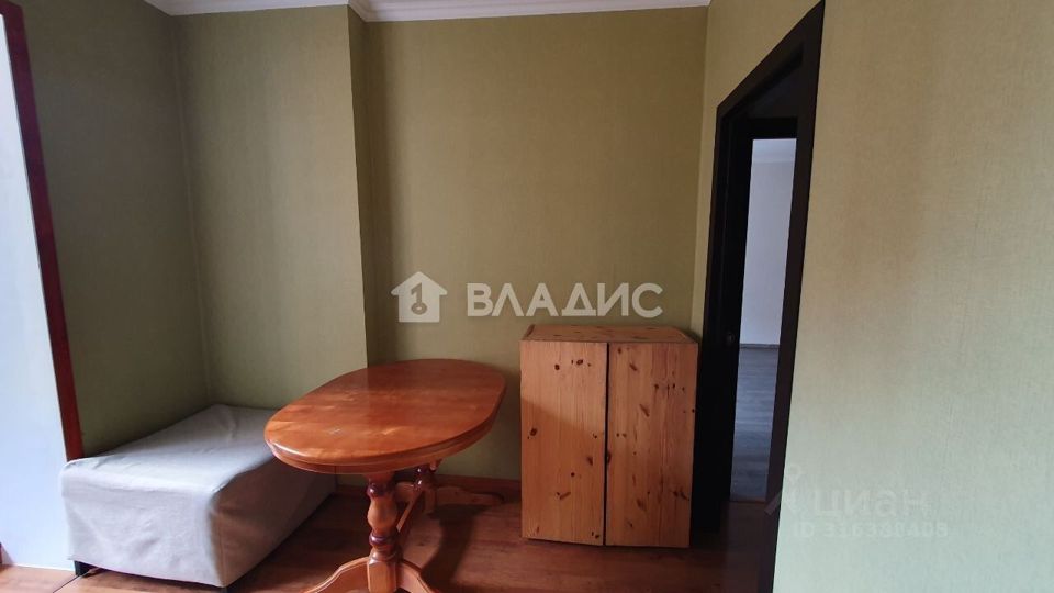 Продается 1-комнатная квартира, площадью 40.60 кв.м. Москва, город Щербинка, улица Барышевская Роща, дом 24