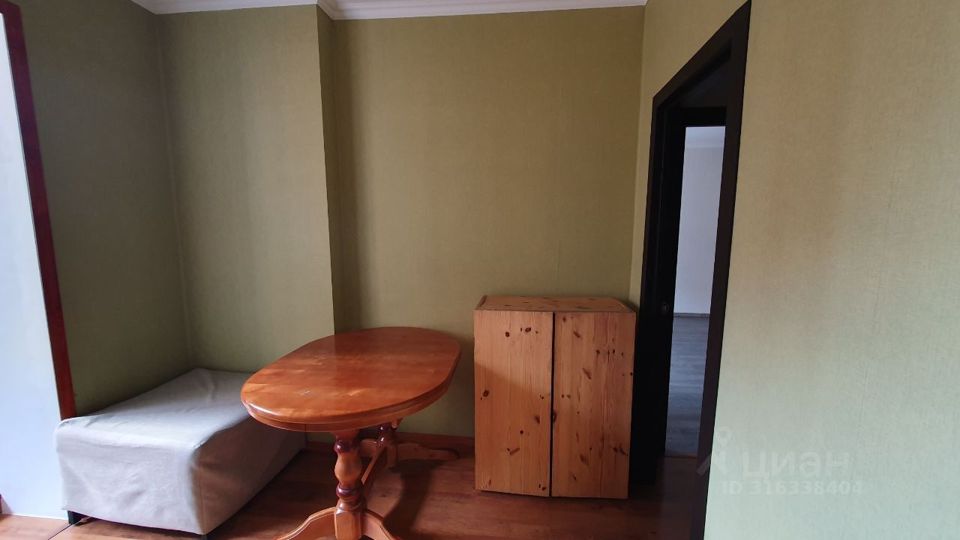 Продается 1-комнатная квартира, площадью 40.60 кв.м. Москва, город Щербинка, улица Барышевская Роща, дом 24