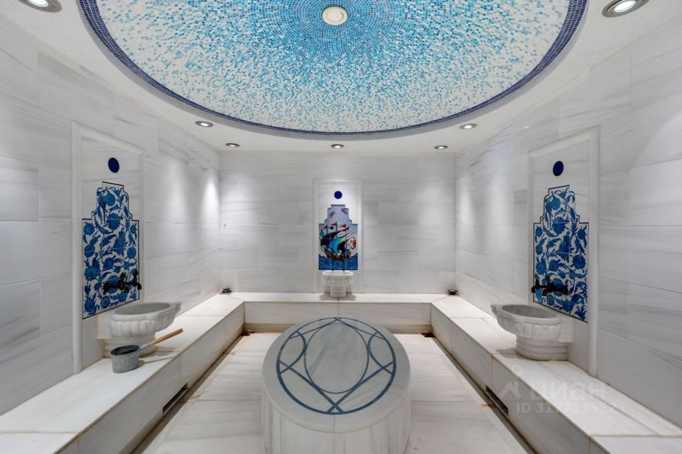 Продается 4-комнатная квартира, площадью 295.10 кв.м. Москва, улица Улофа Пальме, дом 7