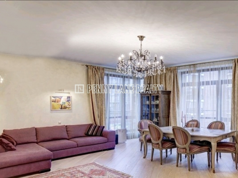 Продается 5-комнатная квартира, площадью 160.00 кв.м. Москва, улица Староволынская, дом 15к1