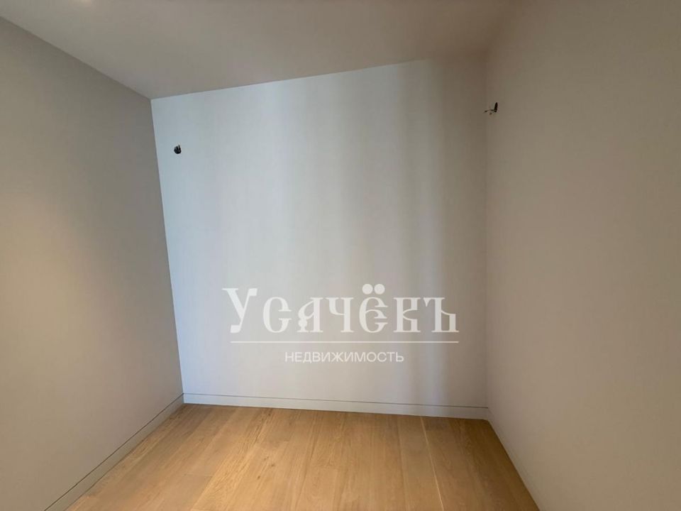 Продается 2-комнатная квартира, площадью 65.00 кв.м. Москва, улица Братьев Фонченко