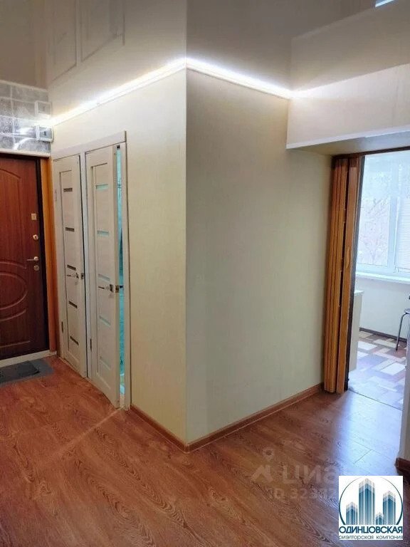 Продается 2-комнатная квартира, площадью 42.50 кв.м. Московская область, Одинцовский район, город Кубинка, городок Кубинка-10, дом 8