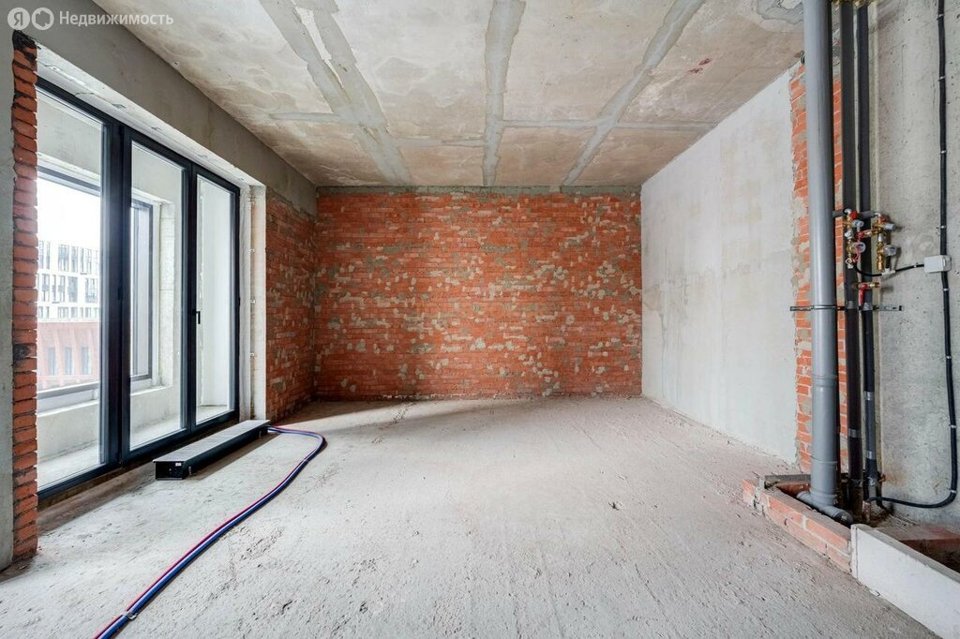 Продается 2-комнатная квартира, площадью 100.00 кв.м. Москва, улица Трубецкая, дом 12