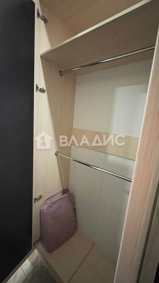 Продается 1-комнатная квартира, площадью 19.90 кв.м. Московская область, Пушкинский район, поселок Лесные Поляны, улица Солнечная, дом 26к7