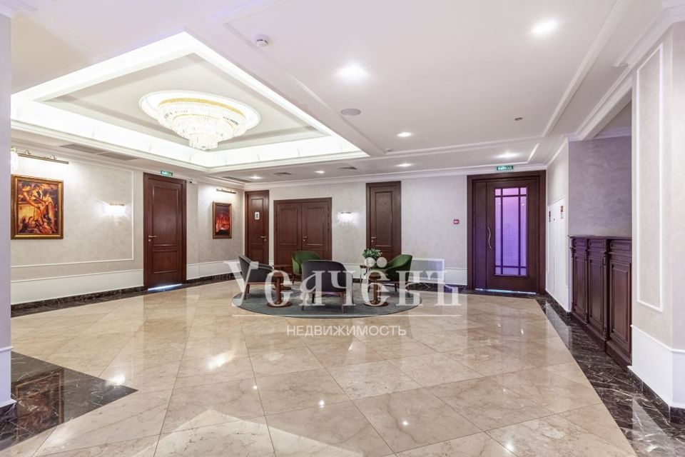 Продается 5-комнатная квартира, площадью 204.40 кв.м. Москва, улица Поварская, дом 8/1к1