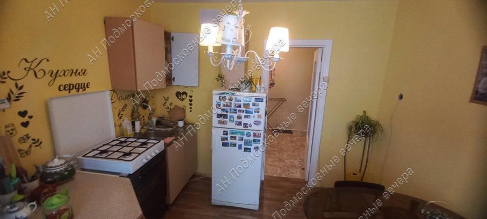 Продается 2-комнатная квартира, площадью 54.00 кв.м. Московская область, Можайский городской округ, поселок Цветковский, улица Подгорная, дом 11