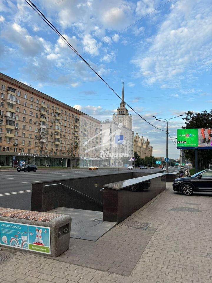 Продается 1-комнатная квартира, площадью 30.00 кв.м. Москва, Кутузовский проспект, дом 9к1