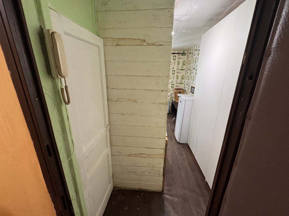 Продается 1-комнатная квартира, площадью 12.90 кв.м. Московская область, Пушкинский район, рабочий поселок Лесной, улица Достоевского, дом 26