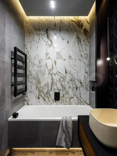 Продается 3-комнатная квартира, площадью 132.00 кв.м. Москва, набережная Котельническая, дом 1/15