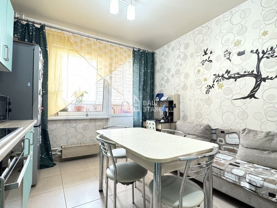 Продается 1-комнатная квартира, площадью 46.50 кв.м. Москва, город Щербинка, квартал Южный, дом 4