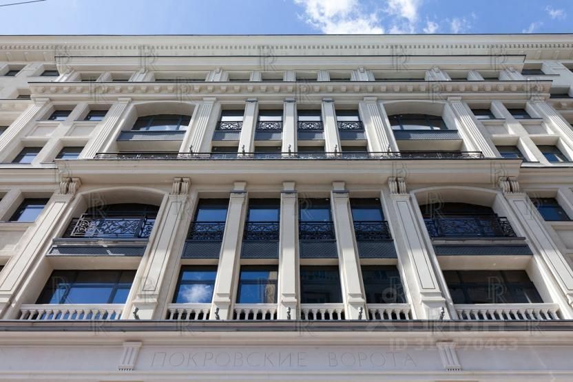 Продается 3-комнатная квартира, площадью 143.00 кв.м. Москва, переулок Казарменный, дом 3