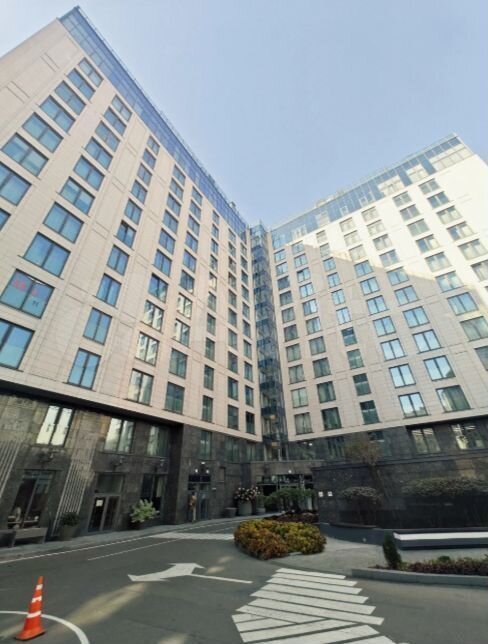 Продается 3-комнатная квартира, площадью 112.00 кв.м. Москва, улица Большая Садовая, дом 5к1