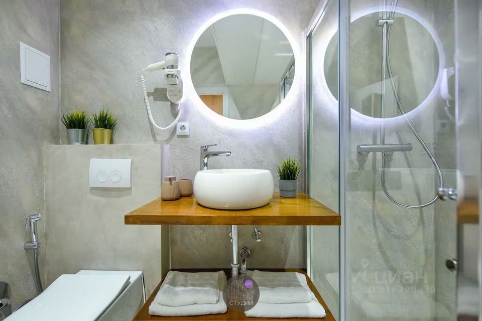 Продается 1-комнатная квартира, площадью 20.40 кв.м. Москва, улица Маросейка, дом 13с2