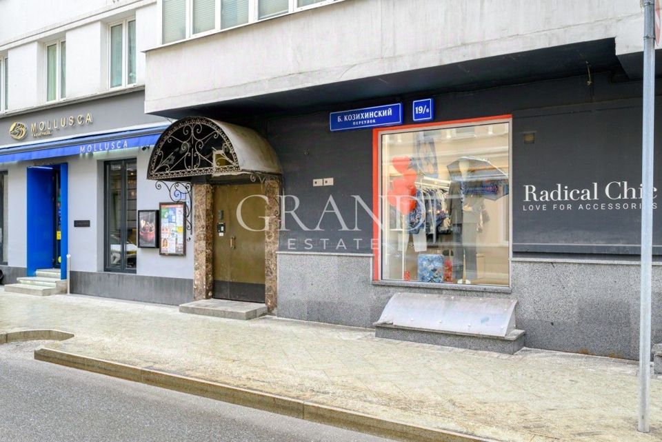 Продается 3-комнатная квартира, площадью 90.00 кв.м. Москва, переулок Козихинский Большой, дом 19/6