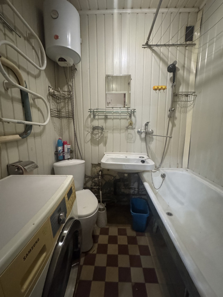 Продается 1-комнатная квартира, площадью 30.00 кв.м. Московская область, Сергиево-Посадский район, город Сергиев Посад, улица Октябрьская, дом 1