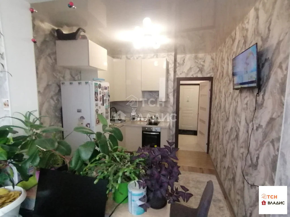 Продается 1-комнатная квартира, площадью 34.20 кв.м. Московская область, Лосино-Петровский городской округ, поселок Свердловский, улица Строителей