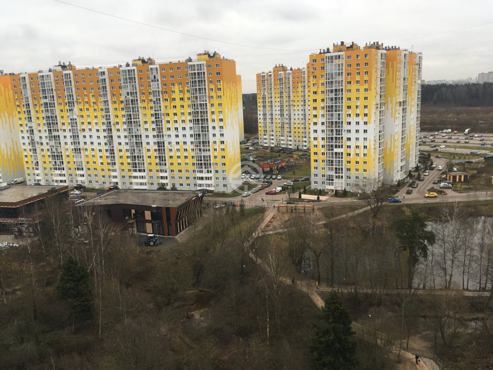 Продается 1-комнатная квартира, площадью 36.00 кв.м. Московская область, Солнечногорский район, поселок городского типа Голубое, Парковый бульвар, дом 5