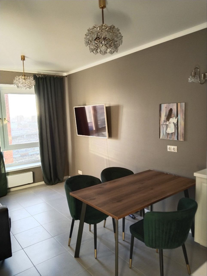 Продается 1-комнатная квартира, площадью 41.80 кв.м. Москва, проезд Ильменский