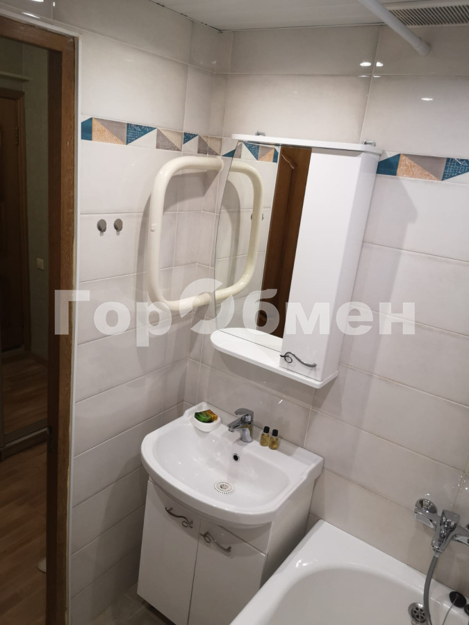 Продается 1-комнатная квартира, площадью 40.00 кв.м. Московская область, Истра городской округ, село Павловская Слобода, улица Дзержинского, дом 5