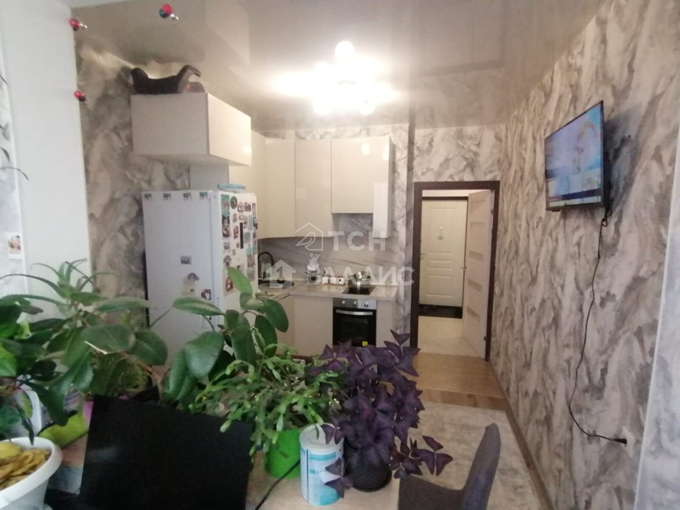 Продается 1-комнатная квартира, площадью 34.20 кв.м. Московская область, Лосино-Петровский городской округ, поселок Свердловский, улица Строителей