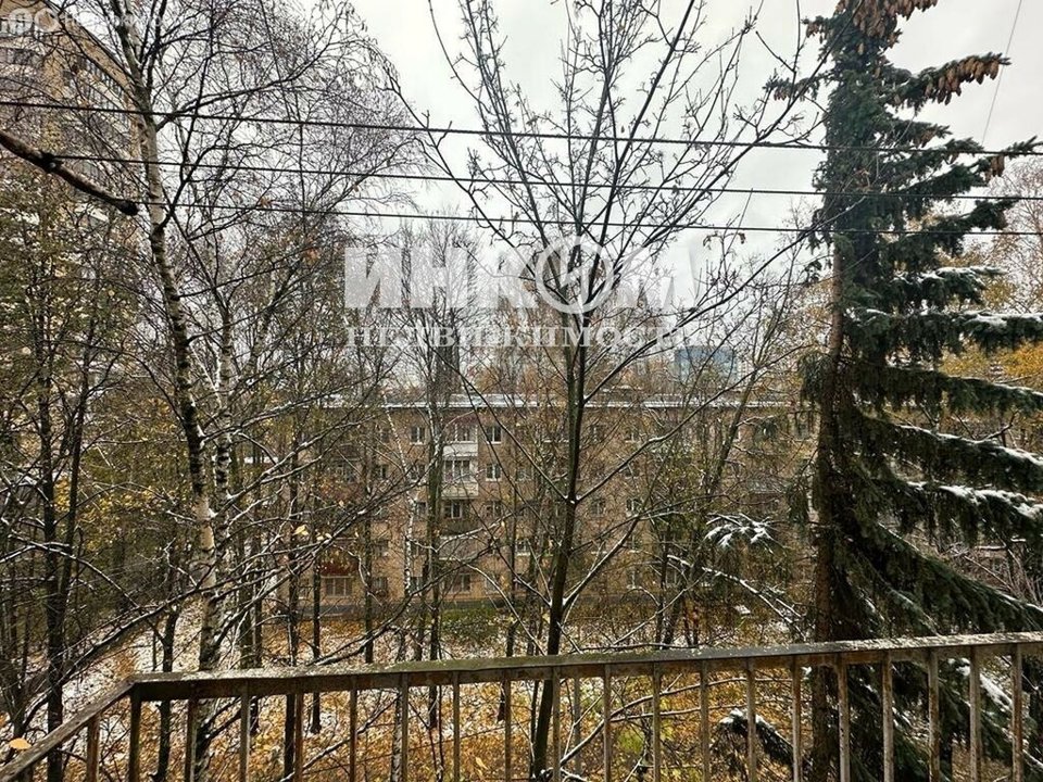 Продается 2-комнатная квартира, площадью 60.00 кв.м. Москва, улица Ярцевская, дом 11к3