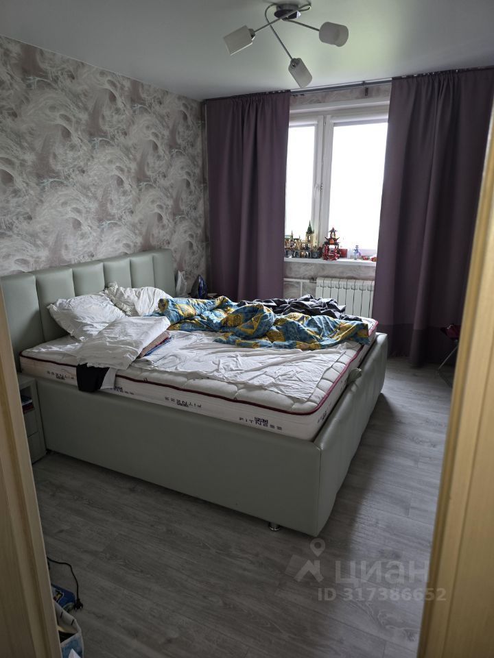 Продается 3-комнатная квартира, площадью 80.70 кв.м. Москва, улица Василия Петушкова, дом 19