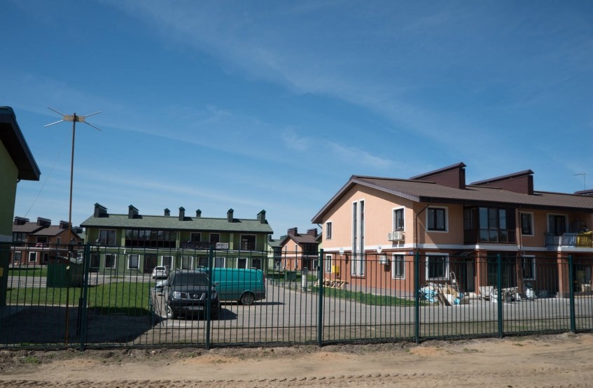 КП Бисерово-Парк. Московская обл., Старая Купавна, Рыбхоз пос., Бисерово парк мкр.