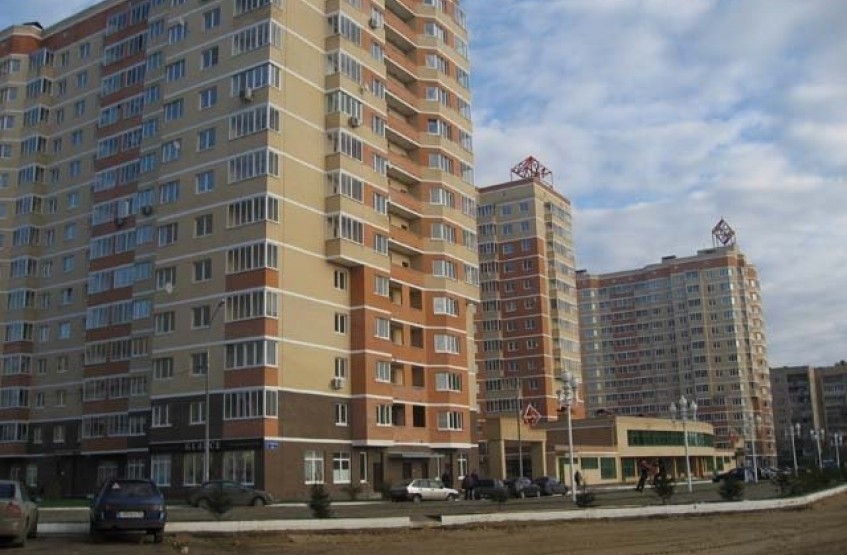 Жилой дом на улице Октябрьской революции. Московсая обл., Коломна, Октябрьской революции ул., 370А (кв-л 31)