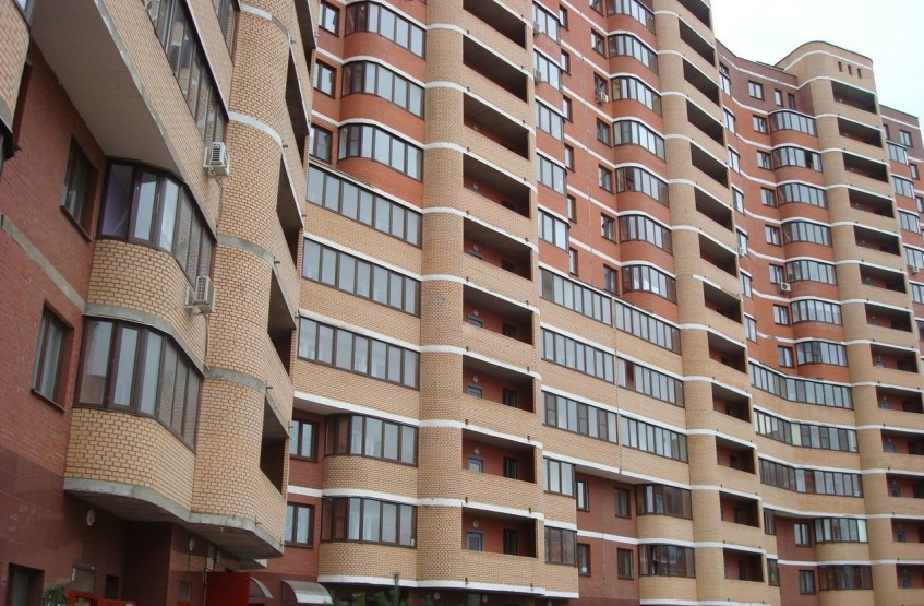 Жилой дом на Аверьянова, 25. Московская обл., Дмитров, мкр имени К.А. Аверьянова, 25