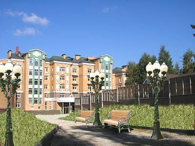 ЖК Дом у дачи. Московская обл., Одинцовский р-н, Барвихинское с/п, Жуковка д., 61