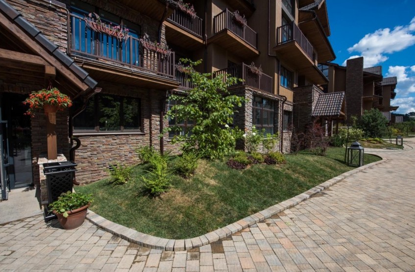 ЖК Сказка. Московская обл., Истринский р-н, Павловская Слобода с., Комсомольская ул.