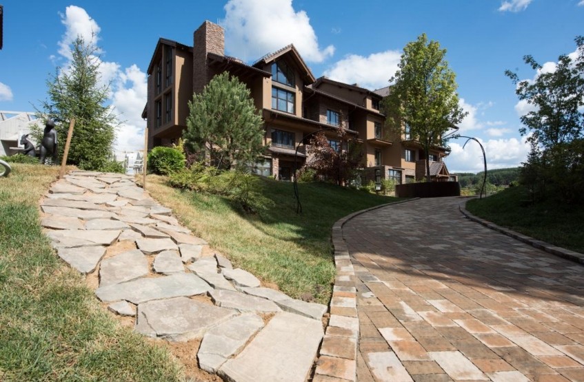 ЖК Сказка. Московская обл., Истринский р-н, Павловская Слобода с., Комсомольская ул.