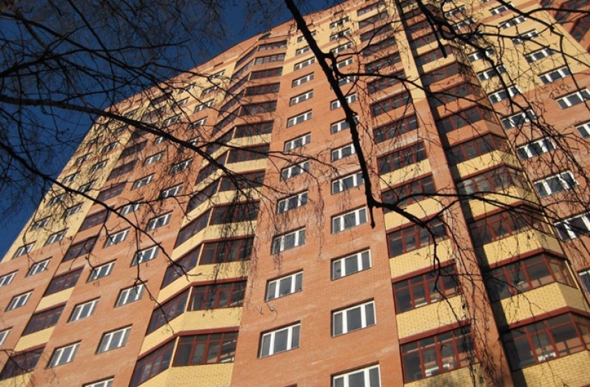 Дом на Садовой. Московская обл., Красногорский р-н, Путилково д., Путилковское ш., 4, к. 1-2